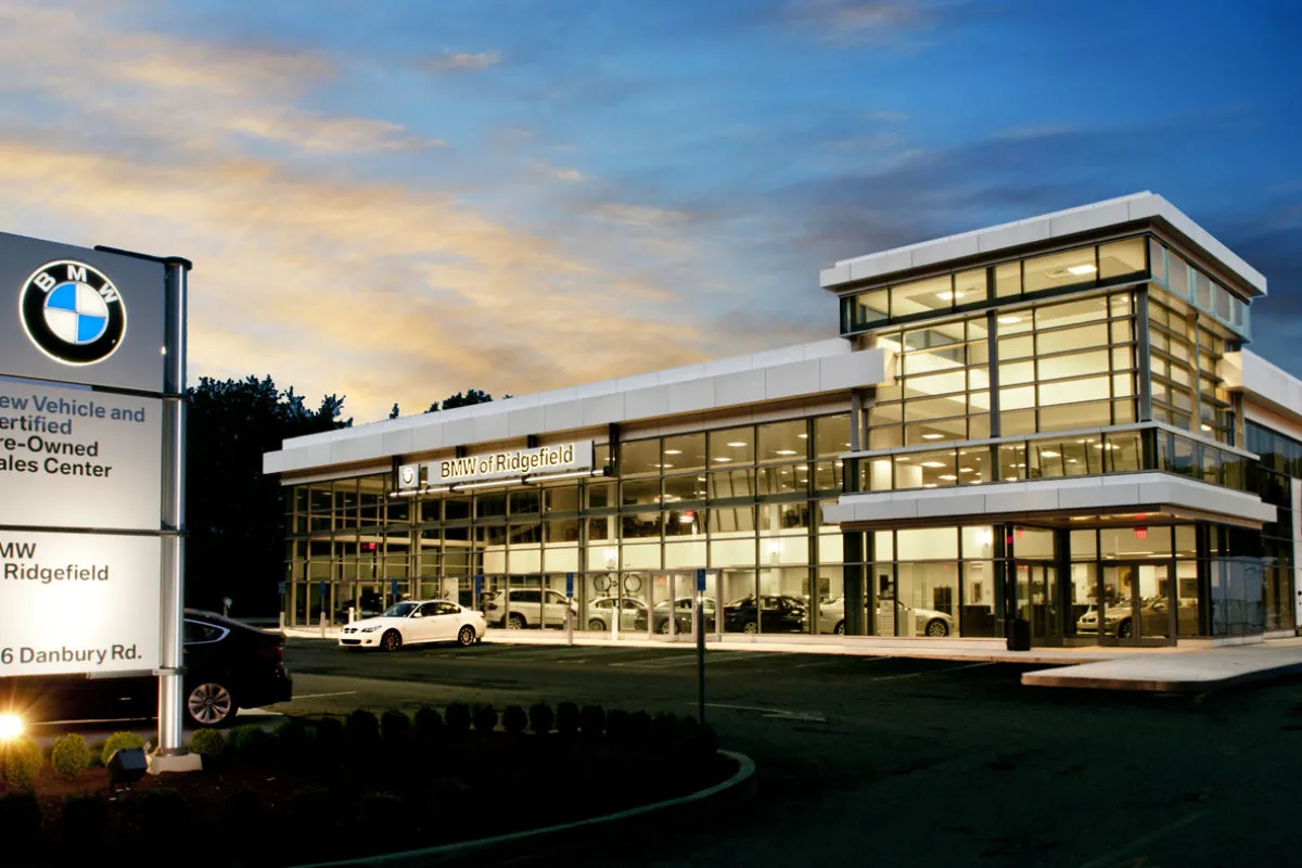Automotive Manufacturing Facility Roofing
